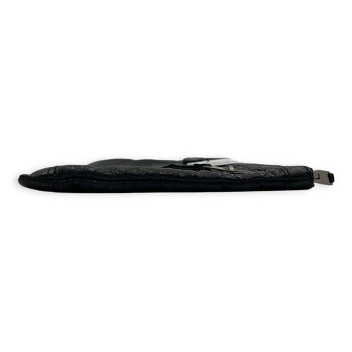 City Pouch Black in Calfskin, Ruthenium hardware