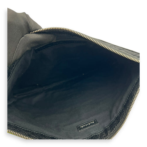 City Pouch Black in Calfskin, Ruthenium hardware
