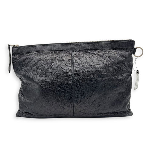 City Pouch Black in Calfskin, Silver hardware