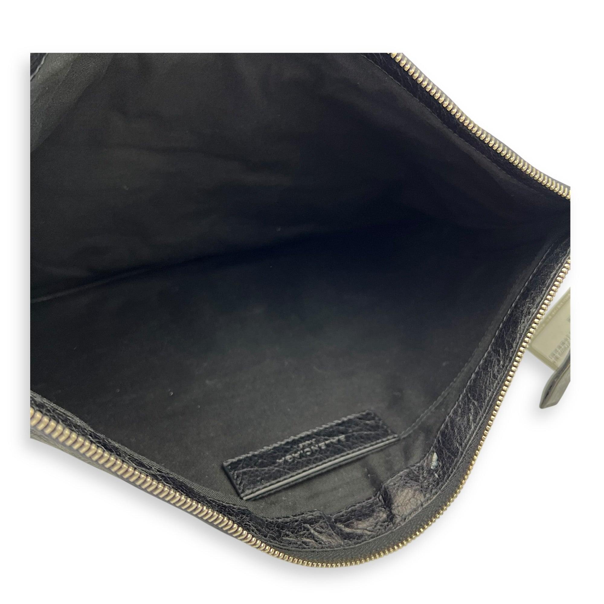 City Pouch Black in Calfskin, Silver hardware