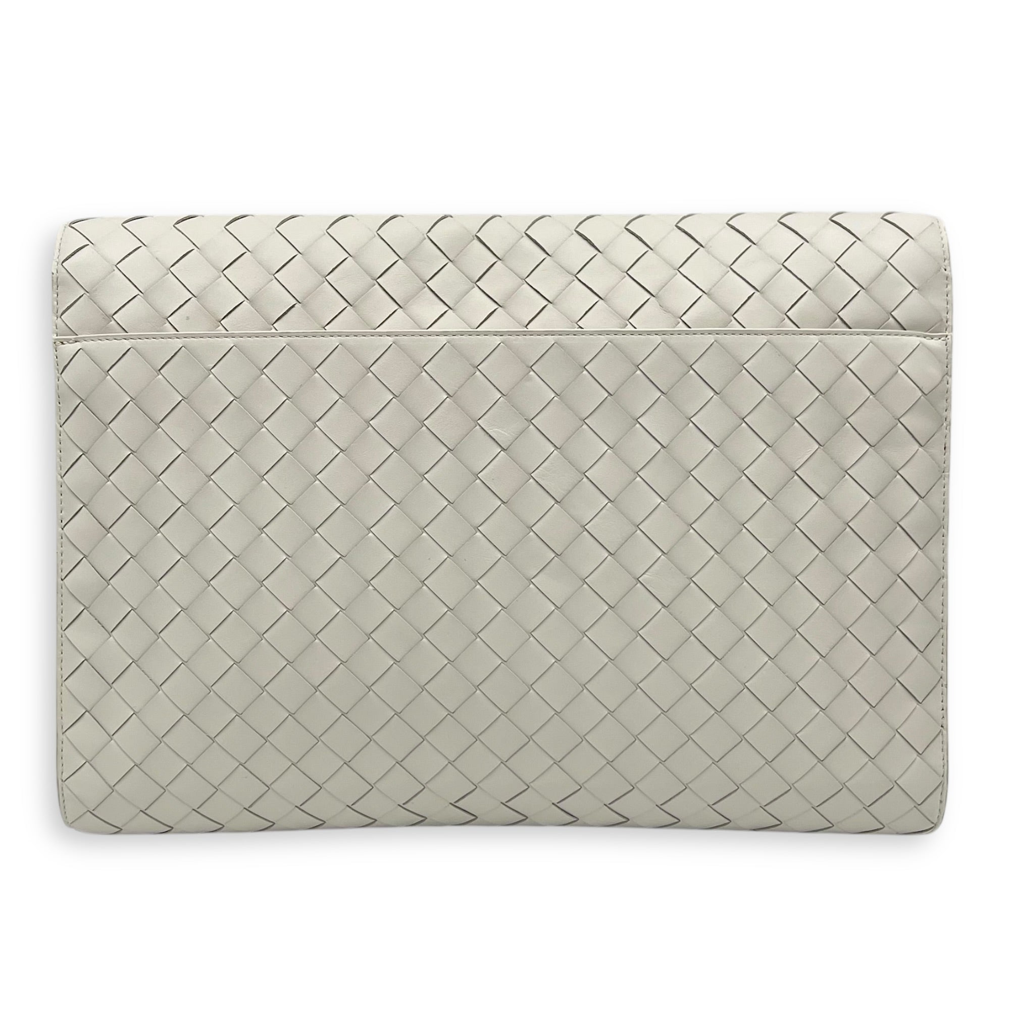Intrecciato Clutch Silver in Lambskin, Silver hardware