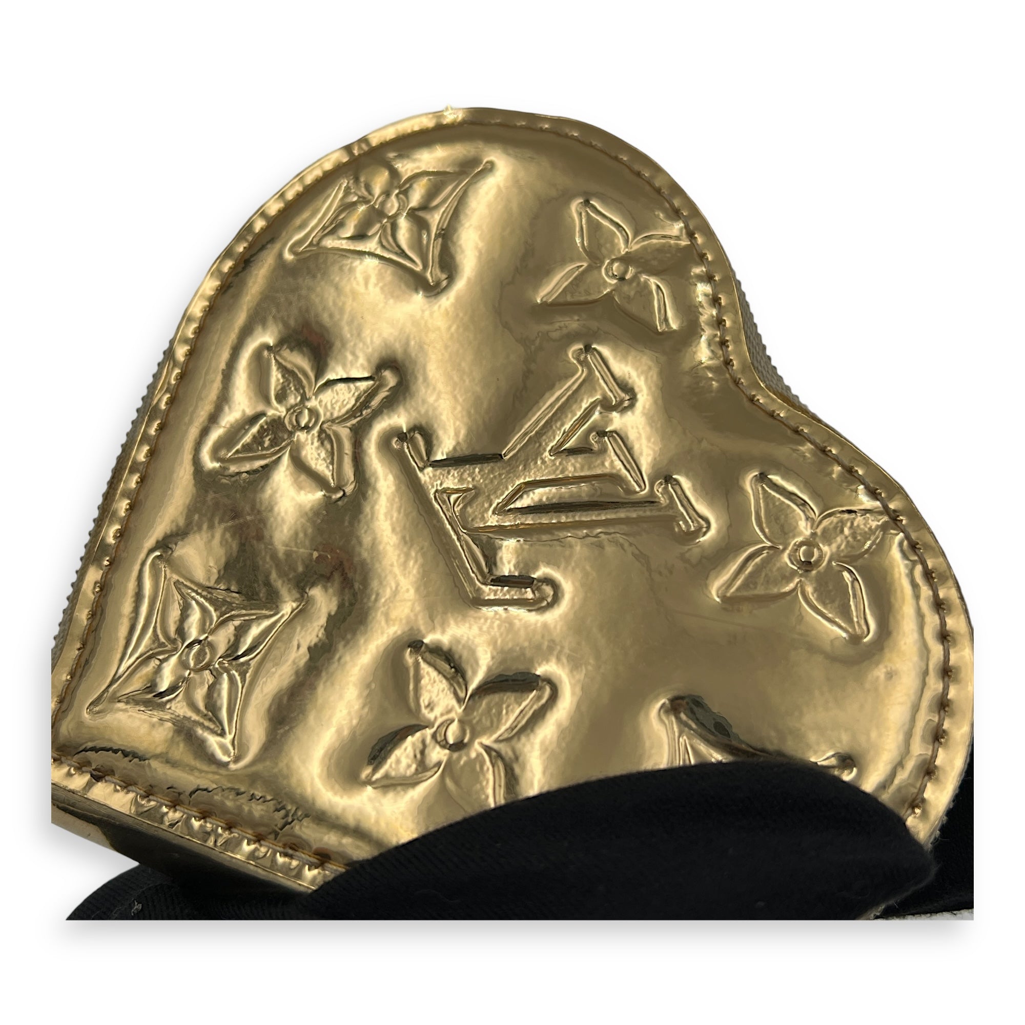 Miroir Heart Coin Pouch Charm Gold in Patent Leather, Gold hardware