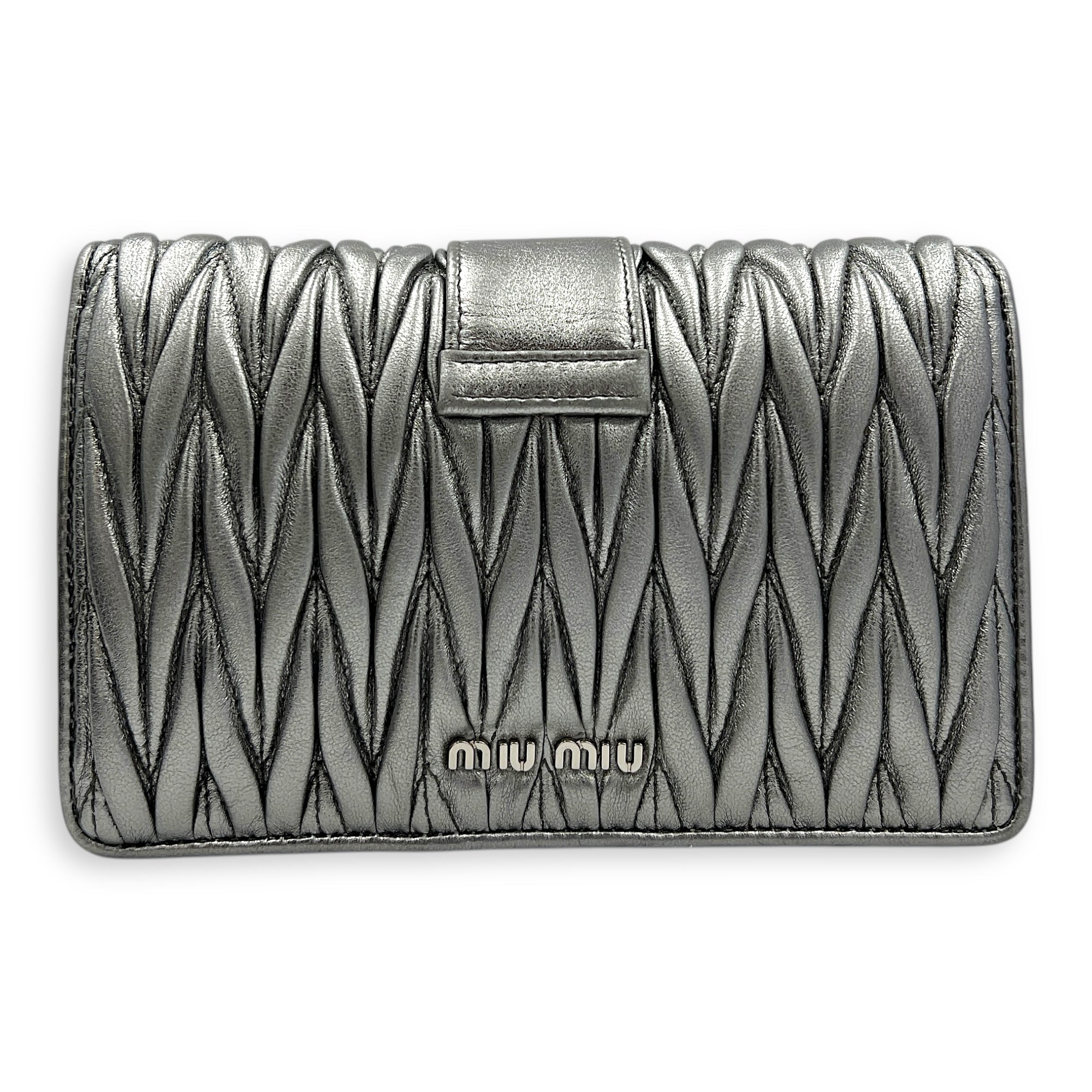 Matelassé Crossbody Bag Silver in Lambskin, Silver hardware