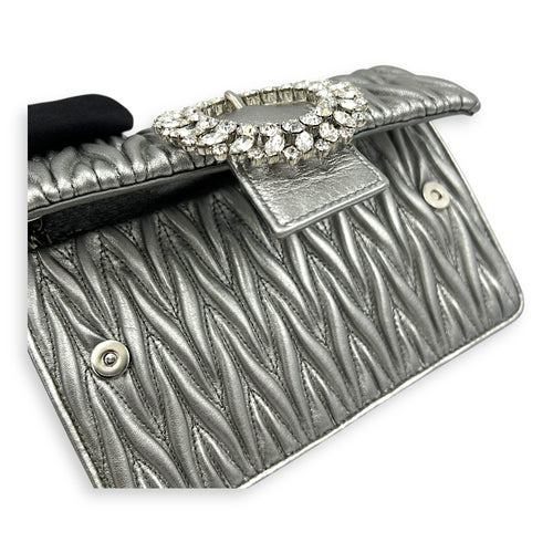 Matelassé Crossbody Bag Silver in Lambskin, Silver hardware