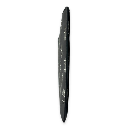Dollar Sign Zip Pouch Black in Pebbled Calfskin, Monochrome hardware