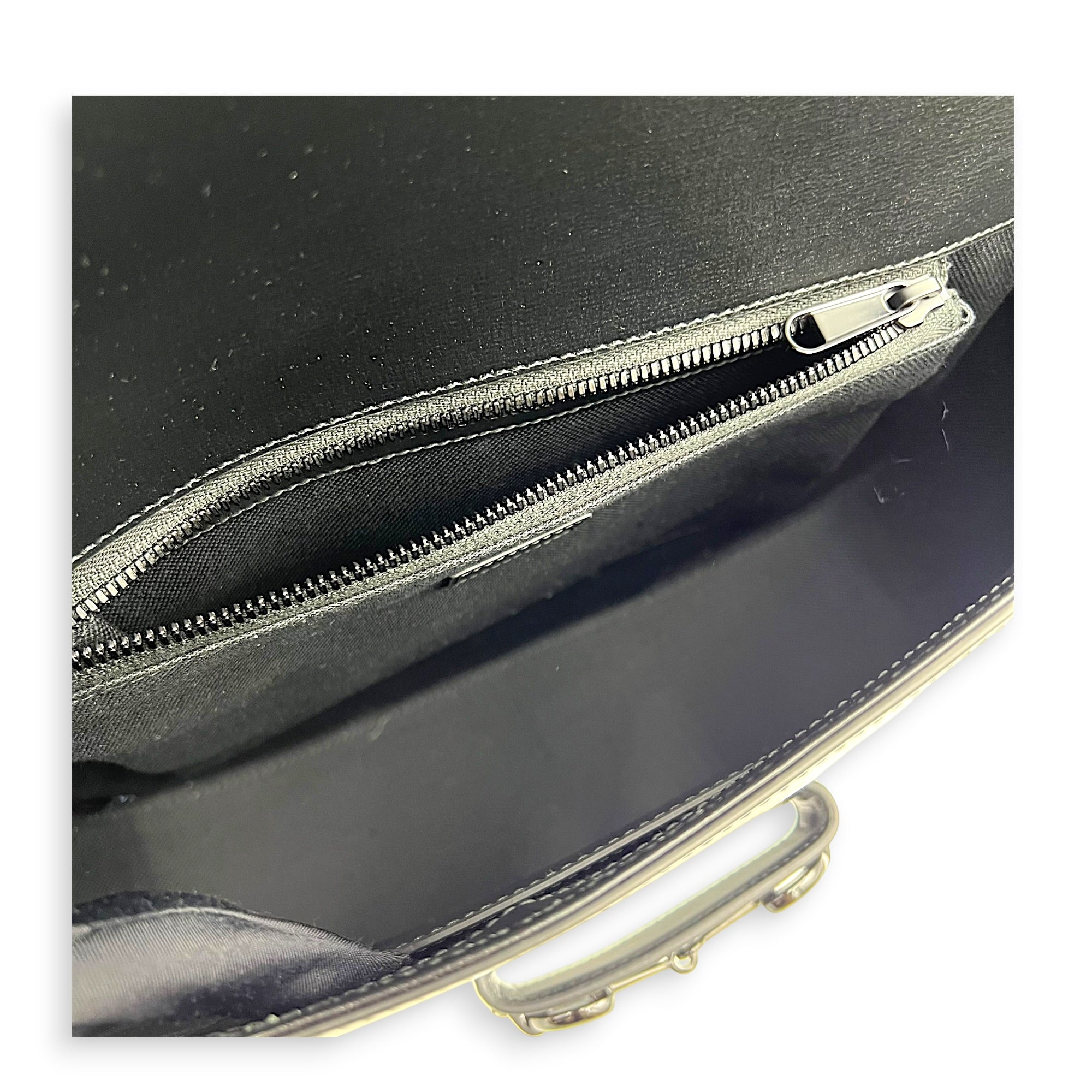 Horsebit 1955 Large Black Shoulder Bag in Calfskin, Black hardware