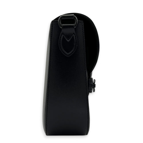 Horsebit 1955 Large Black Shoulder Bag in Calfskin, Black hardware