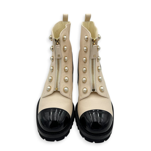 CC Pearl Ankle Boots 38 Ecru in Goat Leather, Gold hardware