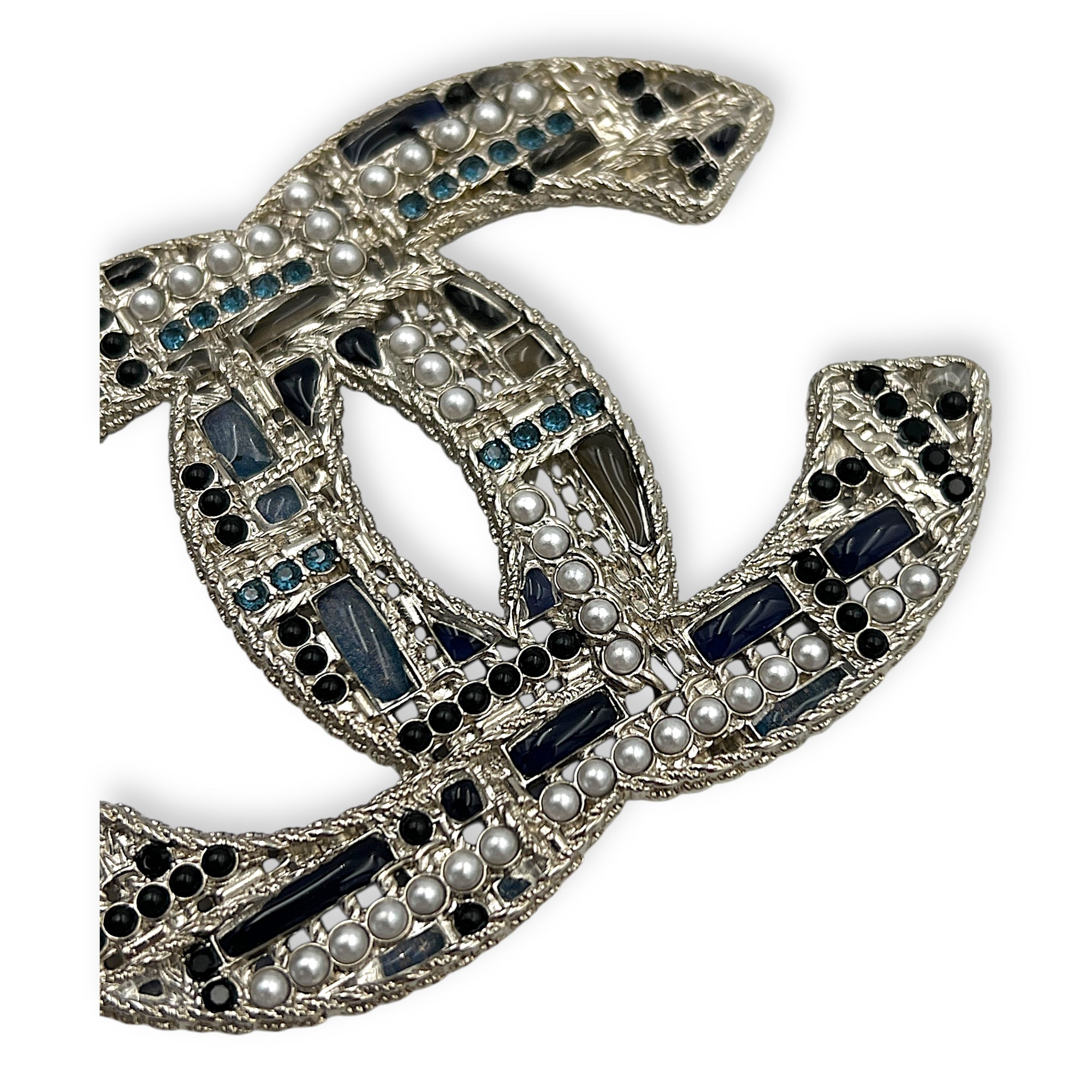 CC Brooch Silver in Metal