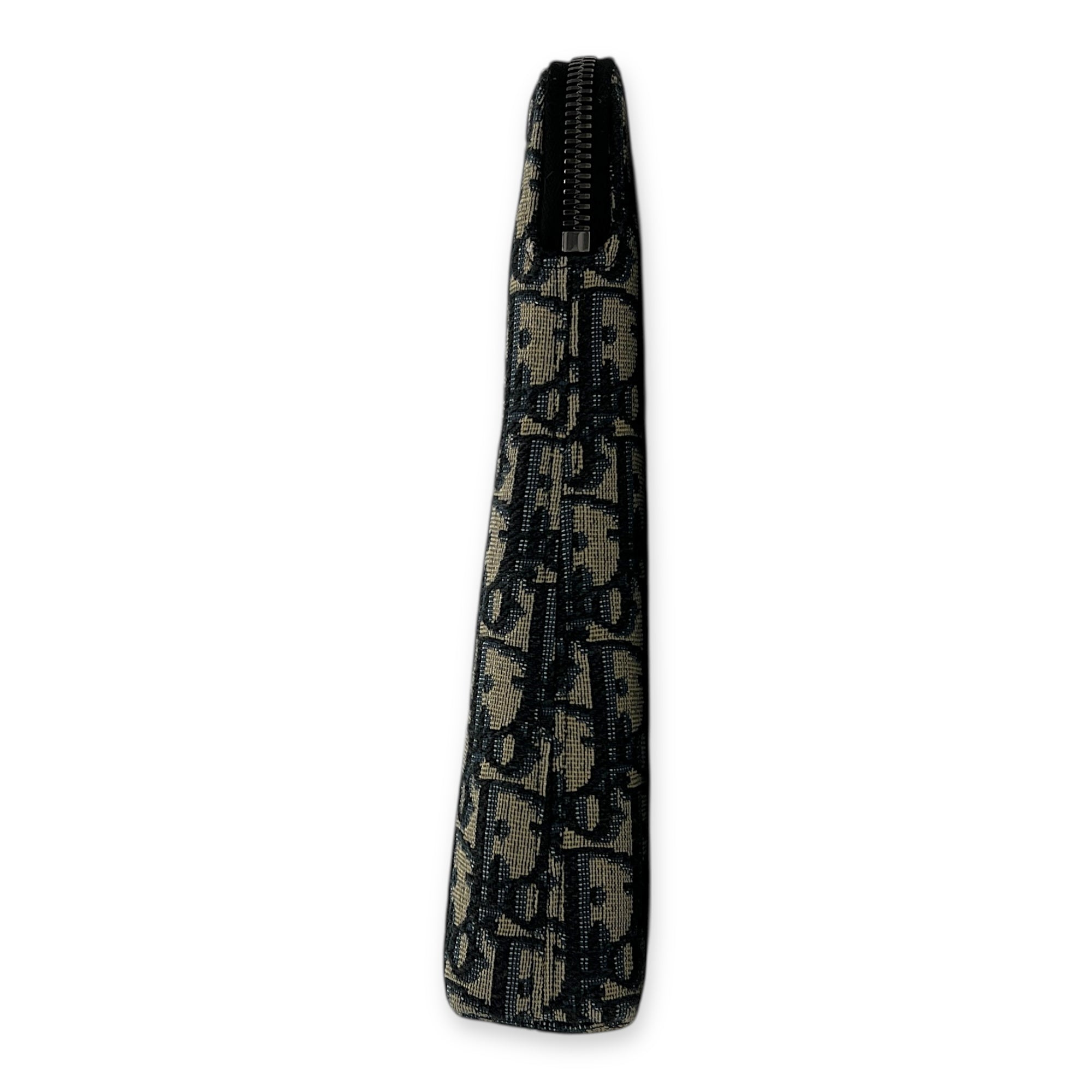 Oblique Pouch Blue in Jacquard, Silver hardware