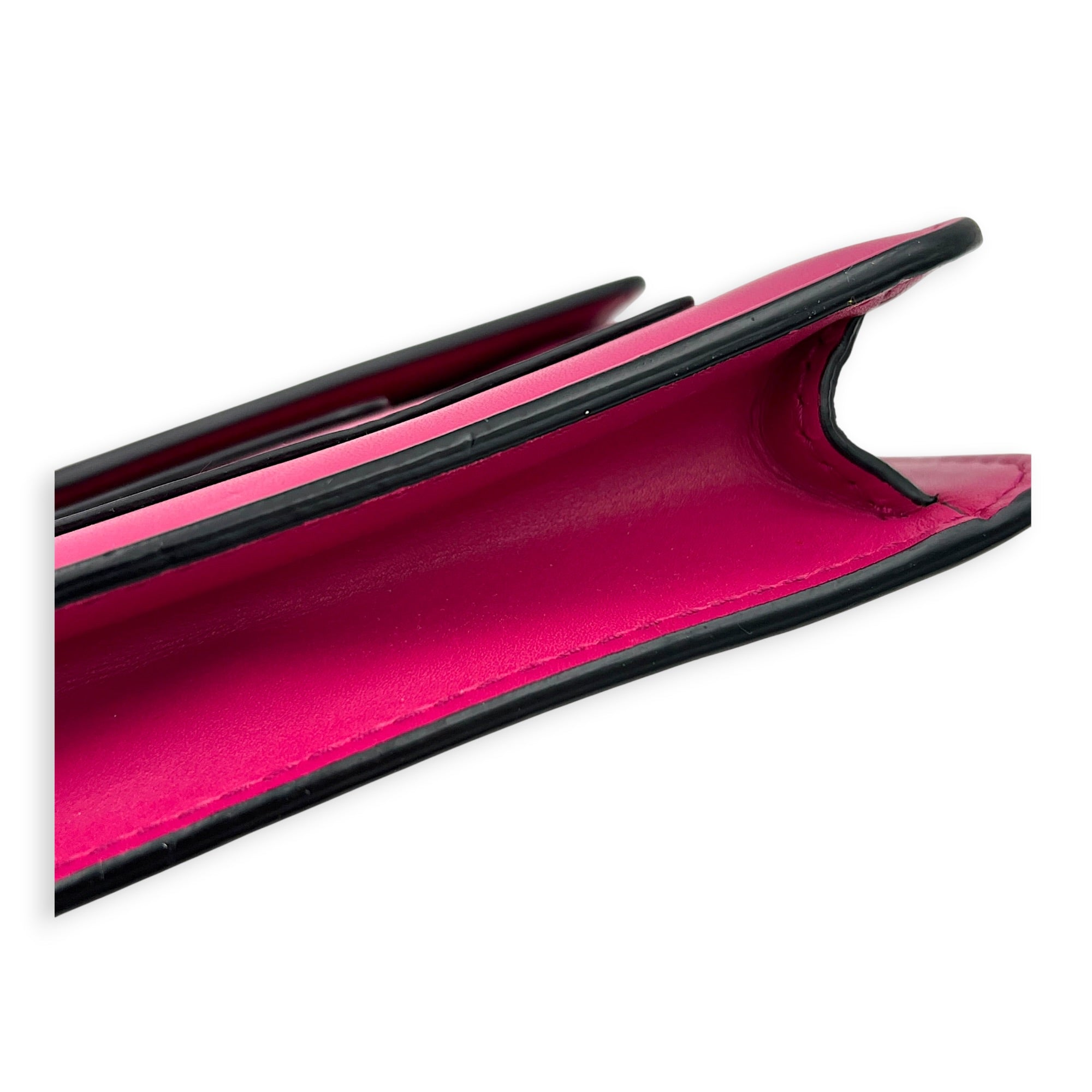 Serpenti Forever Pink Shoulder Bag in Calfskin, Gold hardware
