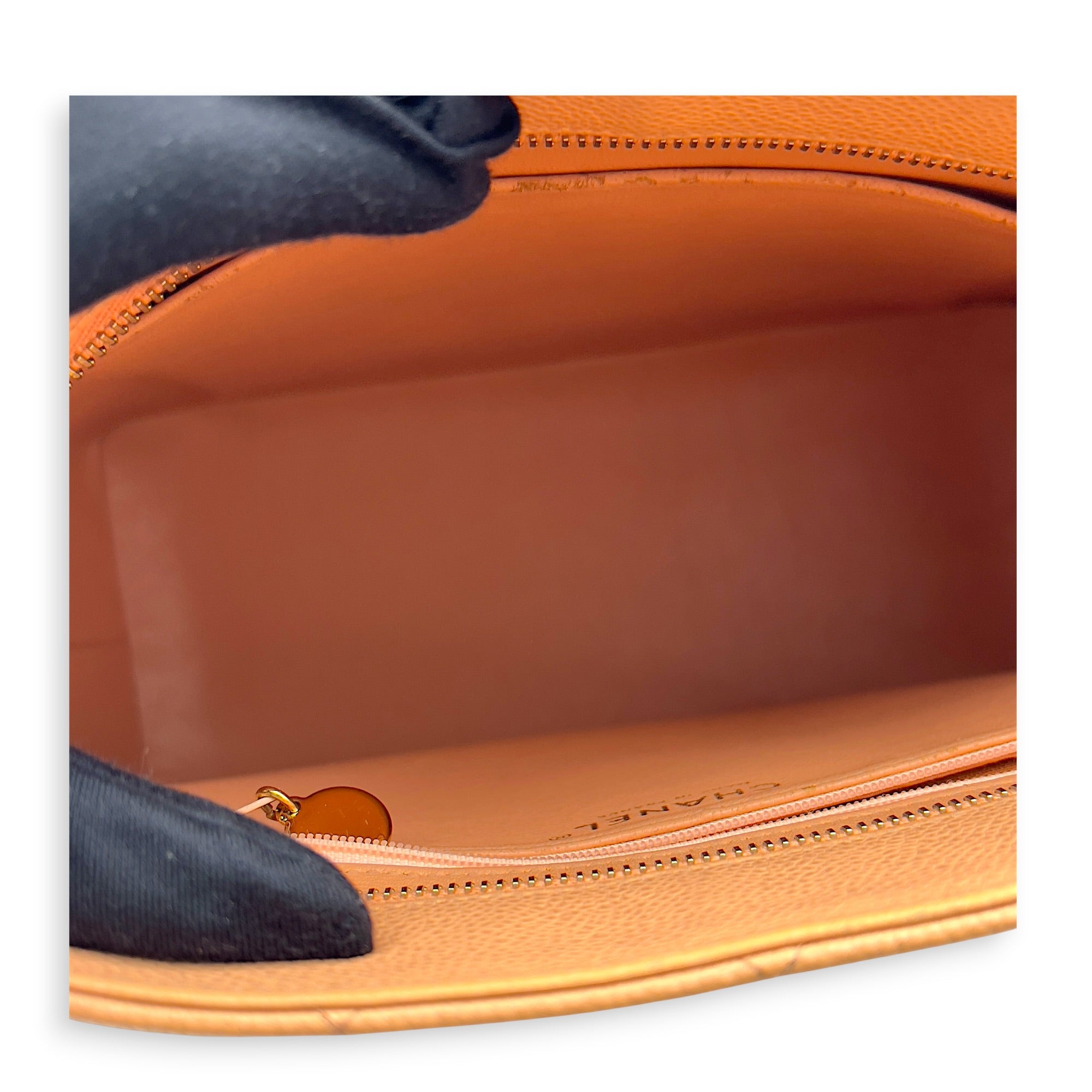 Medallion Peach Tote Bag in Caviar Leather, Gold hardware