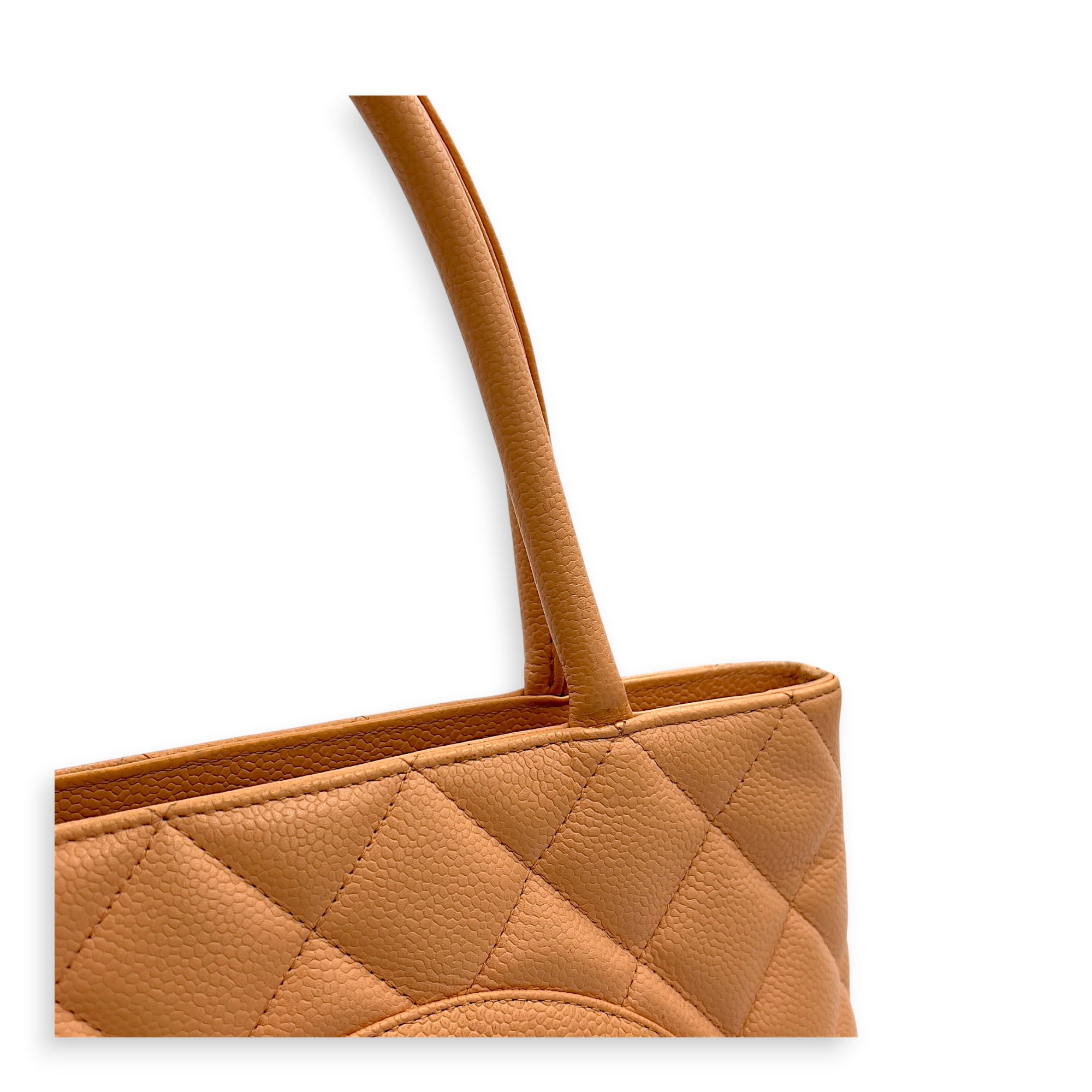 Medallion Peach Tote Bag in Caviar Leather, Gold hardware
