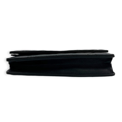 CC Black Wallet On Chain in Lambskin, Silver hardware