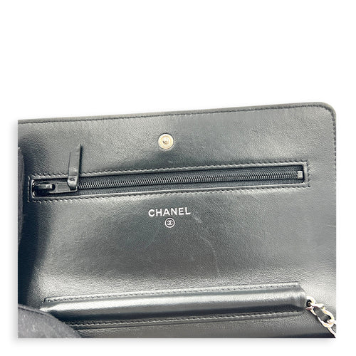 CC Black Wallet On Chain in Lambskin, Silver hardware