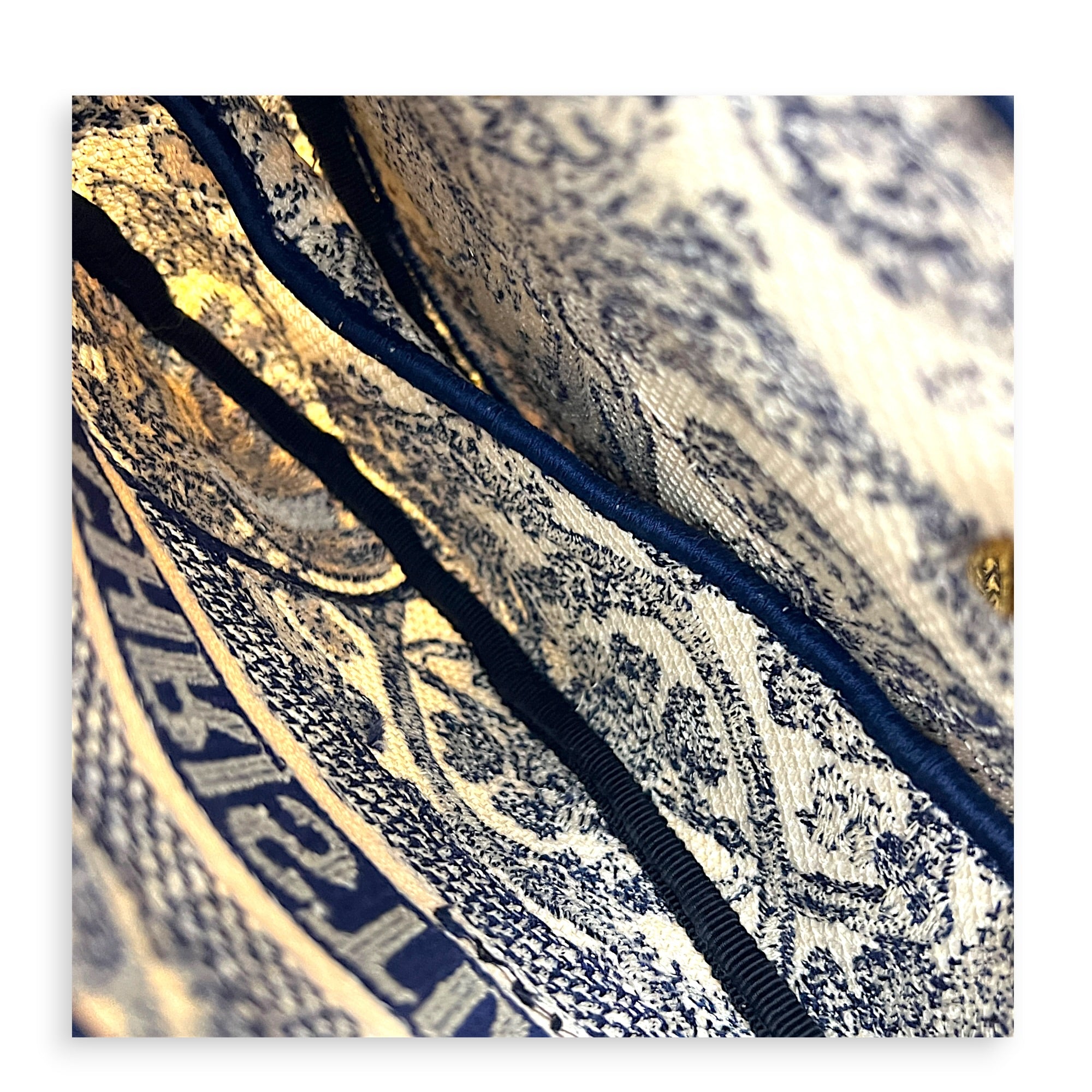 Saddle Medium Blue Shoulder Bag in Jacquard, Gold hardware