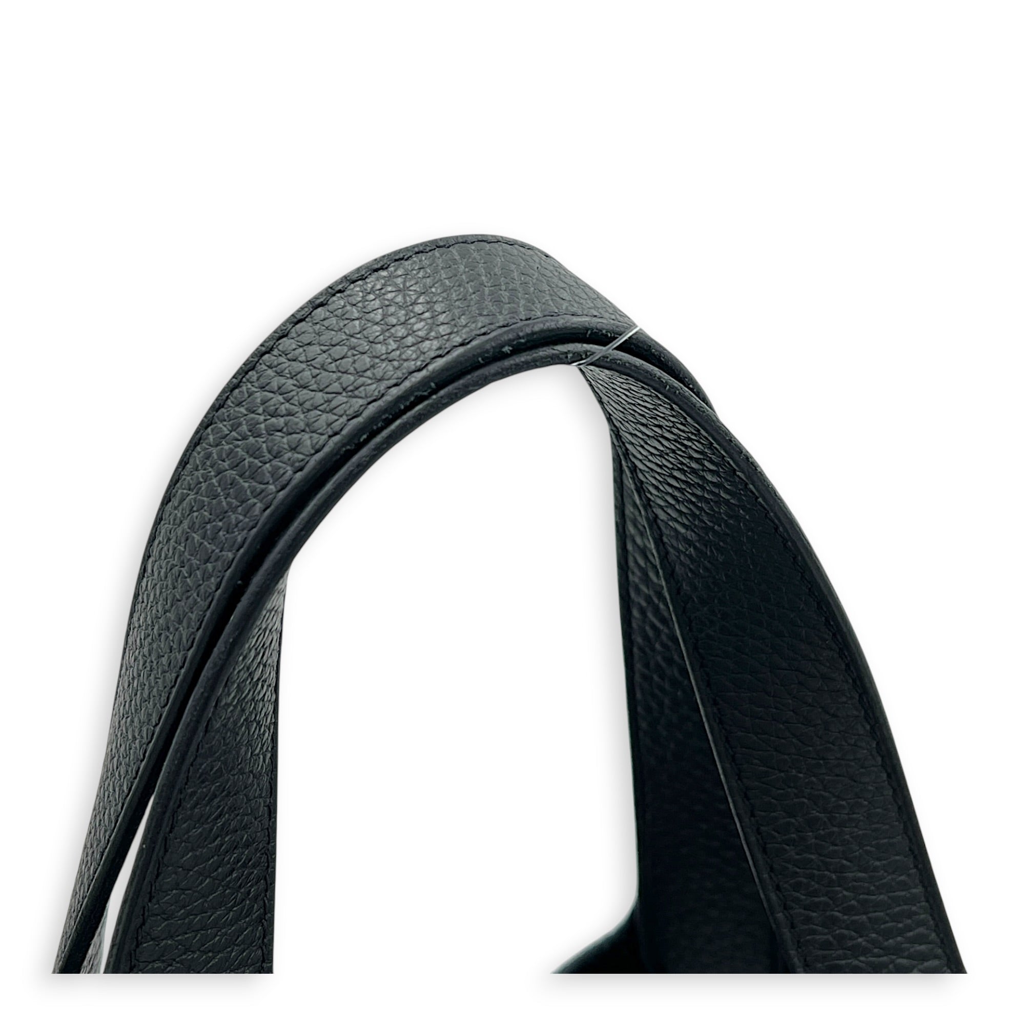 Picotin 22 Black Top Handle Bag in Clemence, Gold hardware