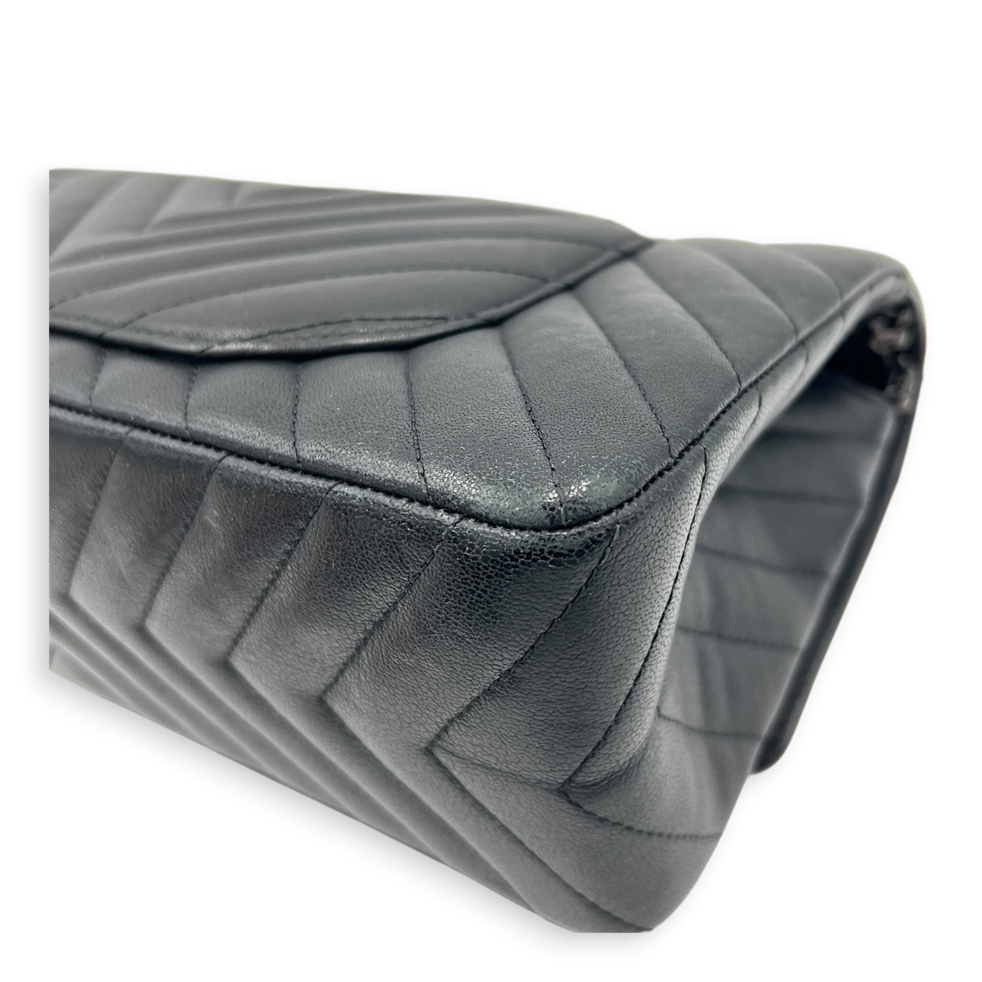 2.55 Medium Black Chevron Shoulder Bag in Calfskin, So Black hardware