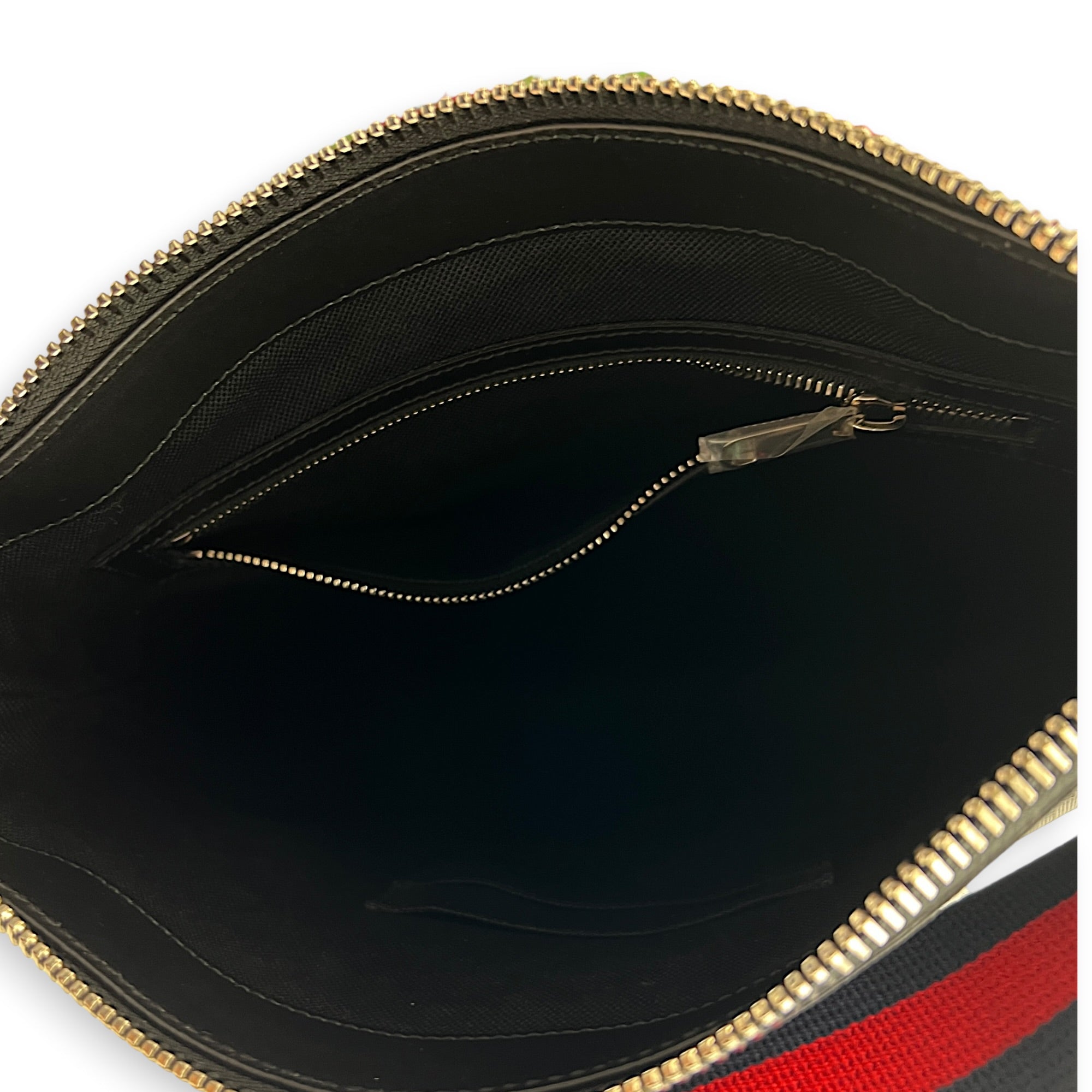 GG Supreme Black Crossbody Bag in Coated Canvas, Silver hardware