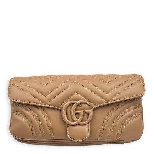 GG Marmont Beige Shoulder Bag in Calfskin, Enamel hardware