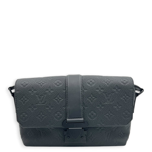 S-Cape Messenger Black in Taurillon Leather, Monochrome hardware