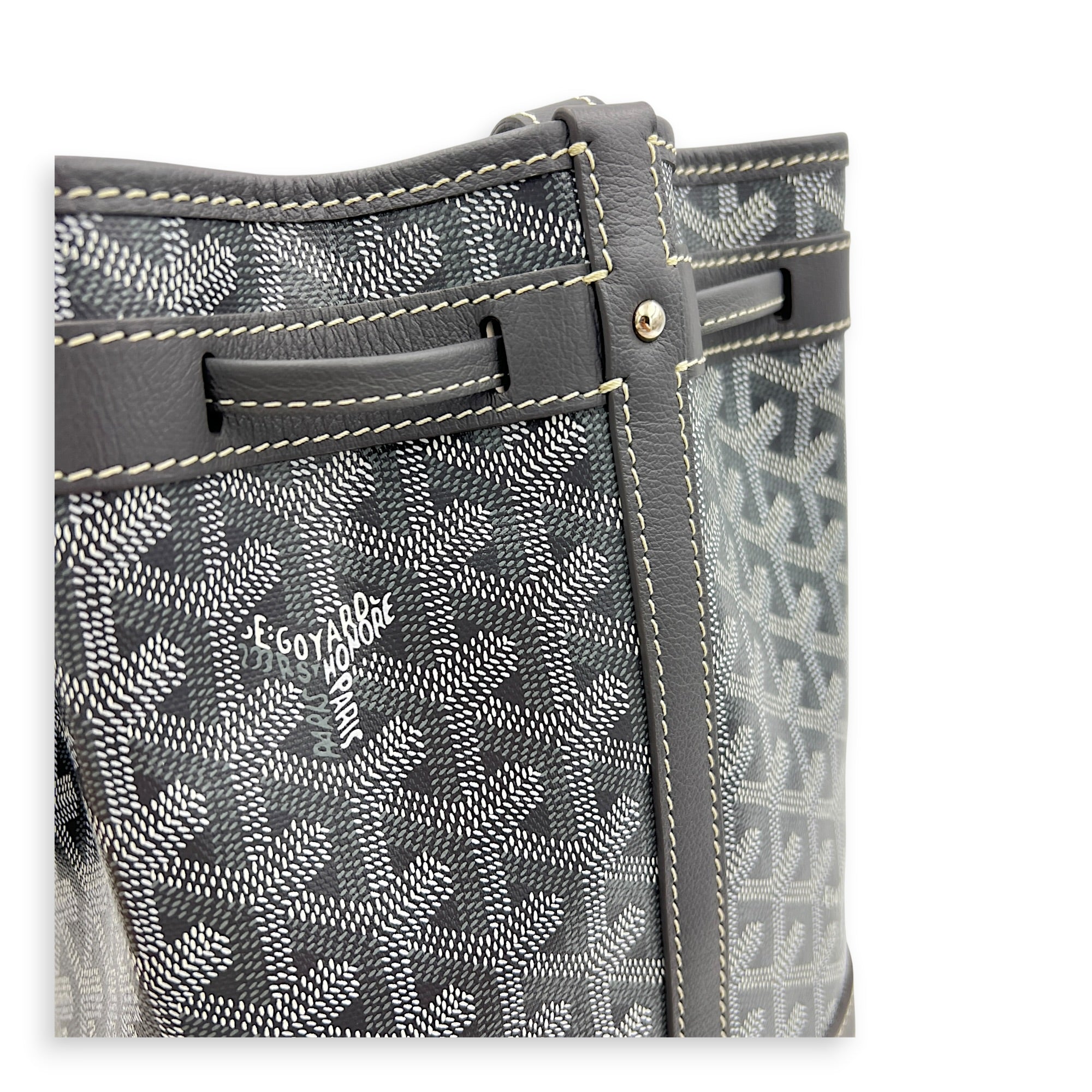 Petit Flot Bucket Bag Grey in Coated Canvas, Silver hardware