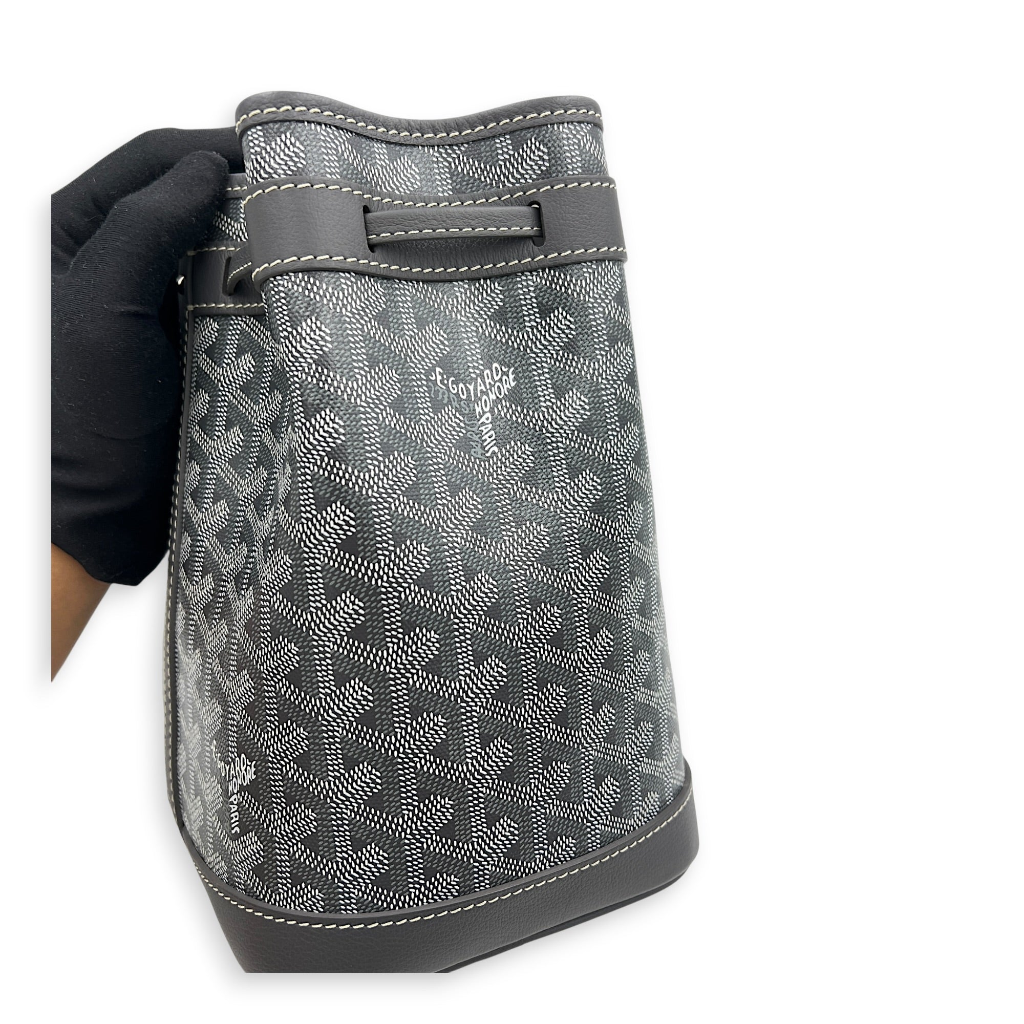 Petit Flot Bucket Bag Grey in Coated Canvas, Silver hardware