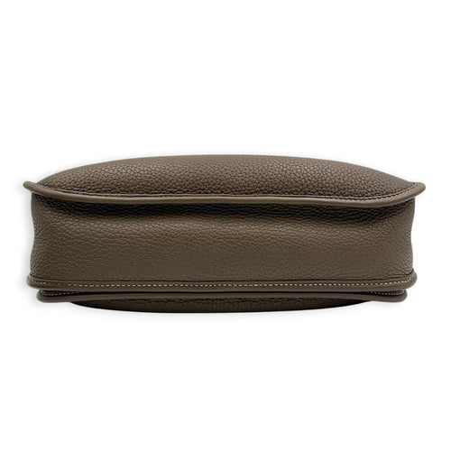 Evelyne III 29 Etoupe Crossbody Bag in Clemence, Palladium hardware