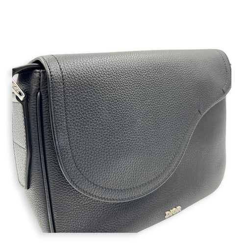 Saddle Mini Black Messenger in Calfskin, Silver hardware
