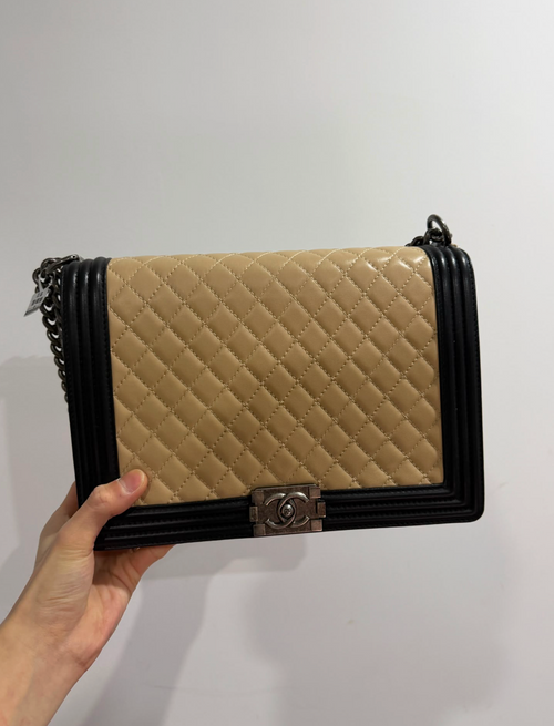 Boy Shoulder Bag Large Beige in Lambskin, Ruthenium hardware