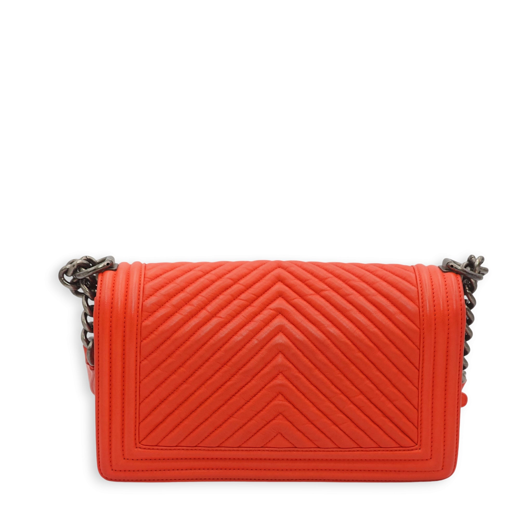 Chevron Le Boy Medium Red Shoulder Bag in Calfskin, Ruthenium hardware