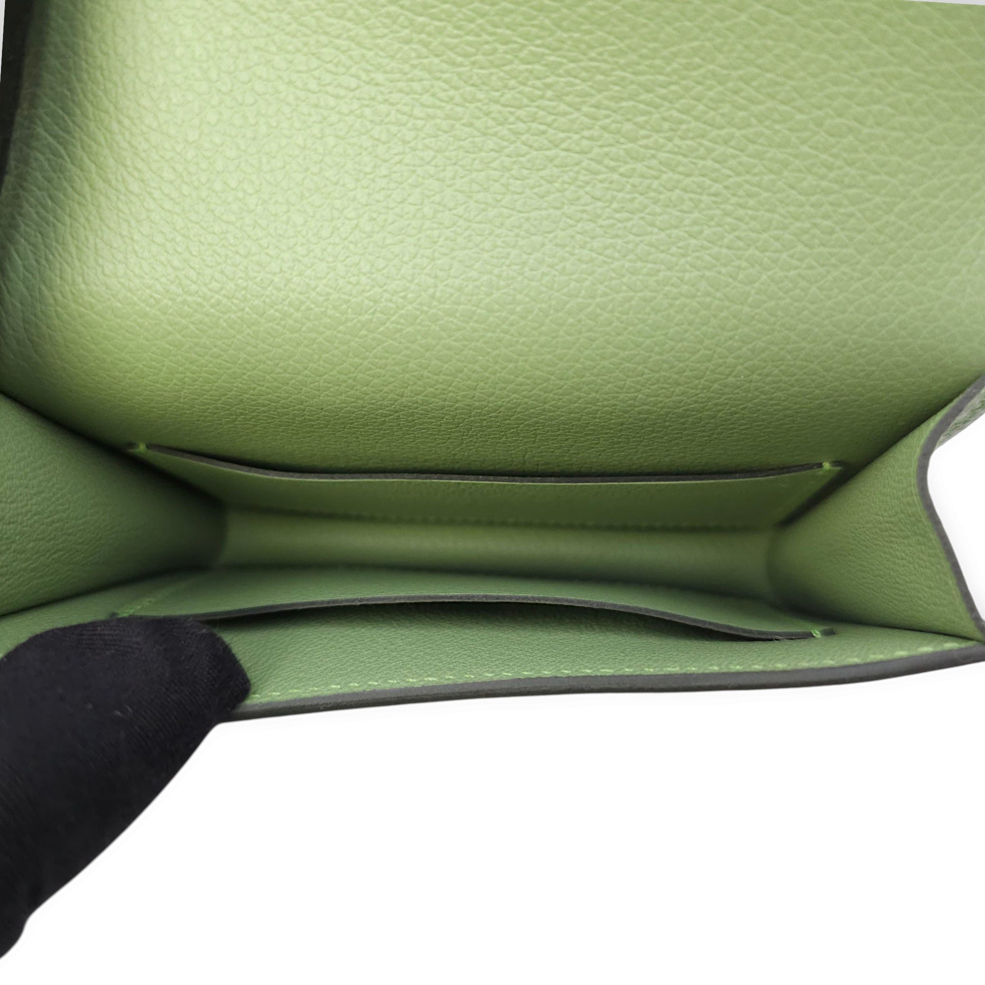 Constance Slim Vert Criquet Wallet in Evercolor, Palladium hardware