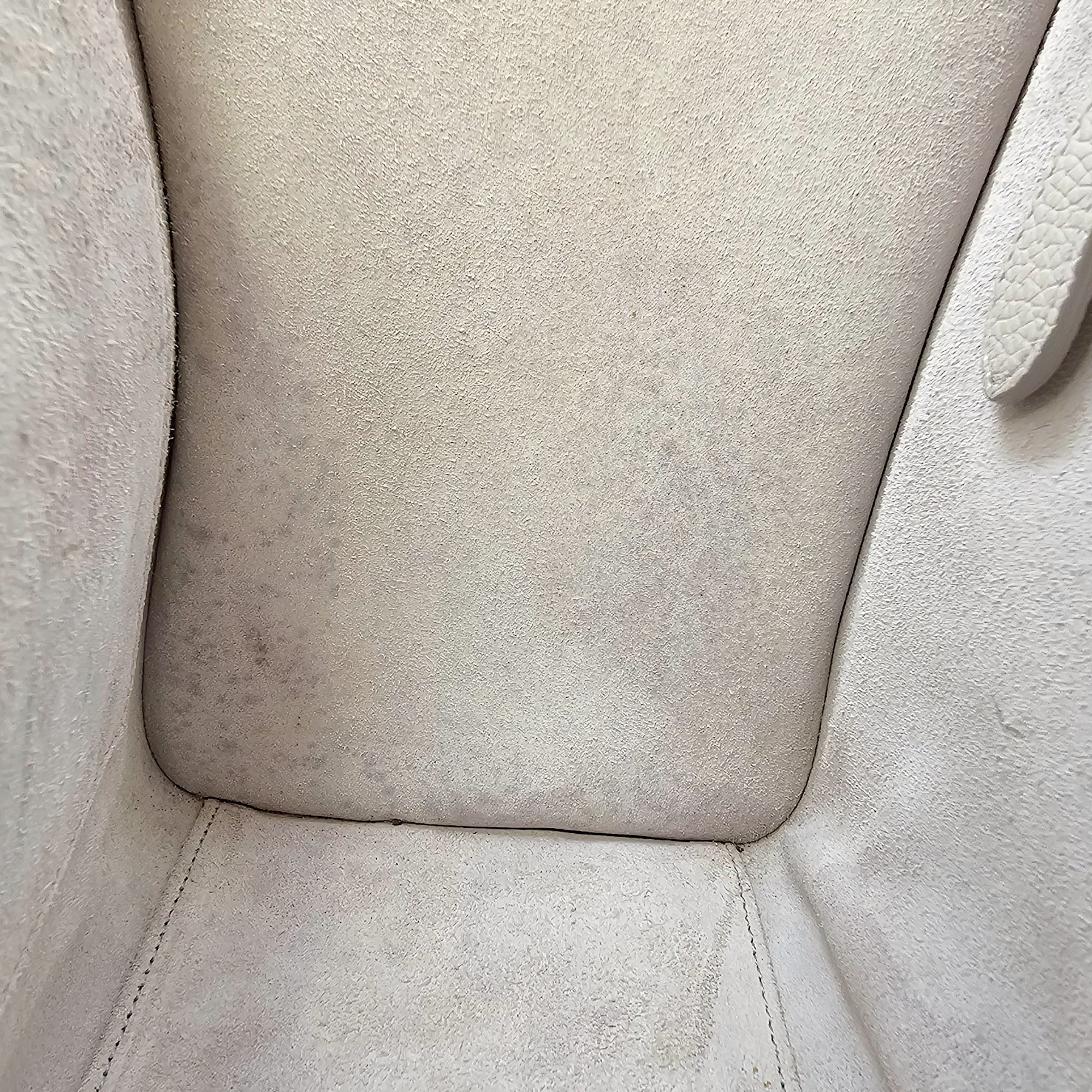 Micro Beige Luggage Bag in Calfskin, Gold hardware