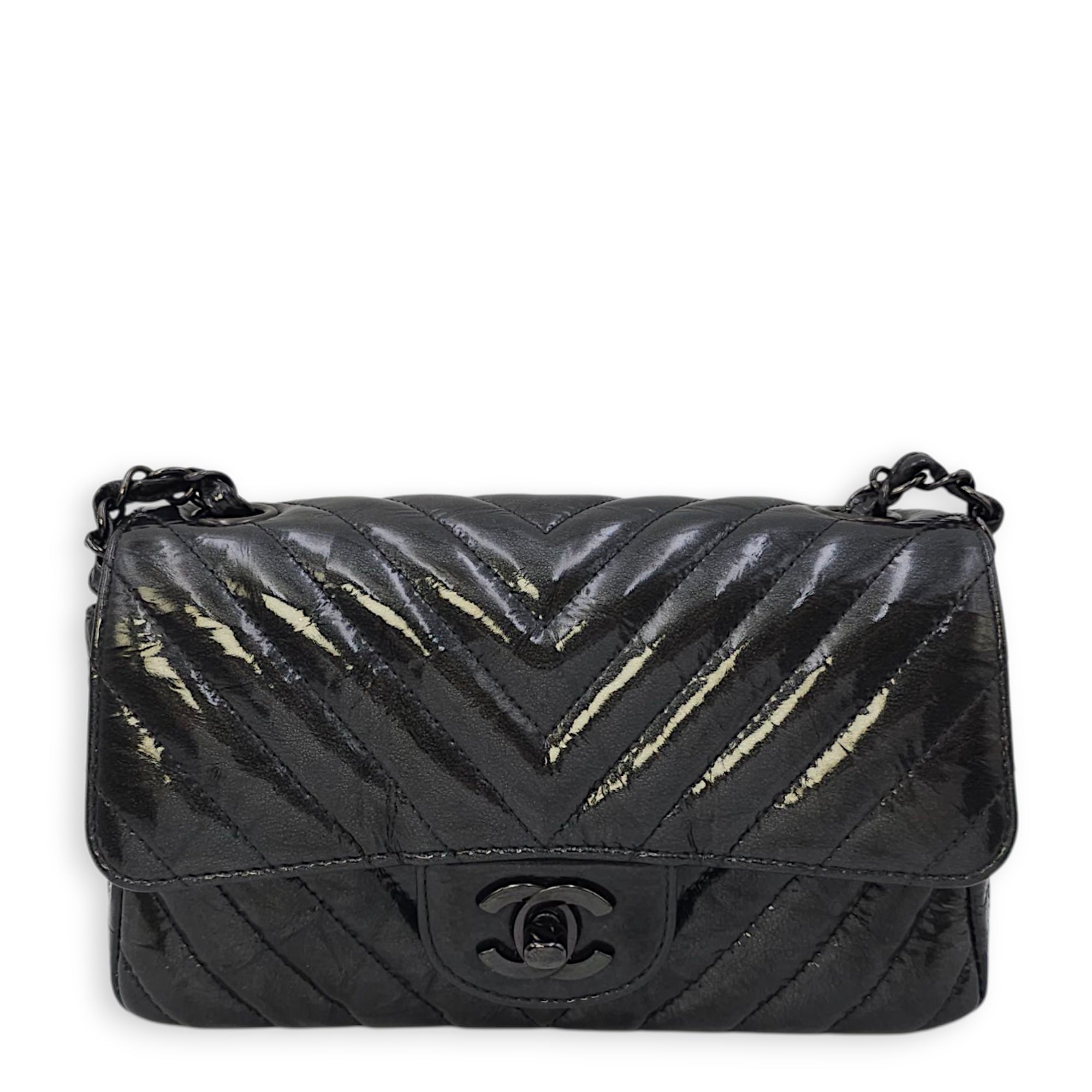 Chevron Rectangular Classic Mini Black Flap Bag in Patent Leather, So Black hardware