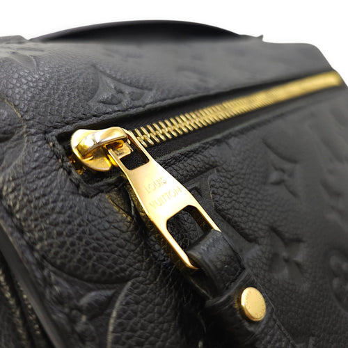 Pochette Metis MM Black Crossbody Bag in Empriente Leather, Gold hardware