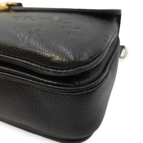 Pochette Metis MM Black Crossbody Bag in Empriente Leather, Gold hardware