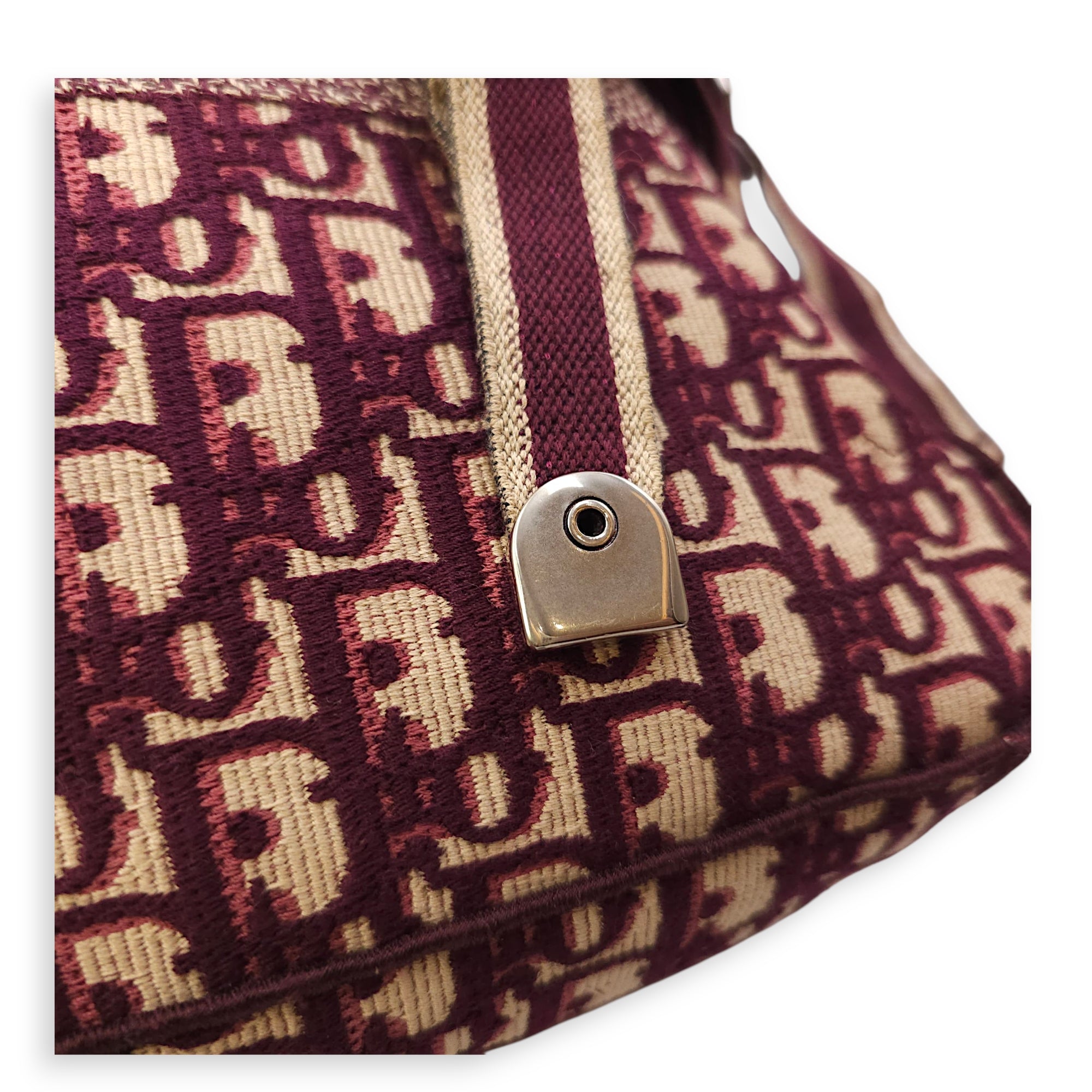 Messenger Red Oblique Crossbody Bag in Canvas, Silver hardware