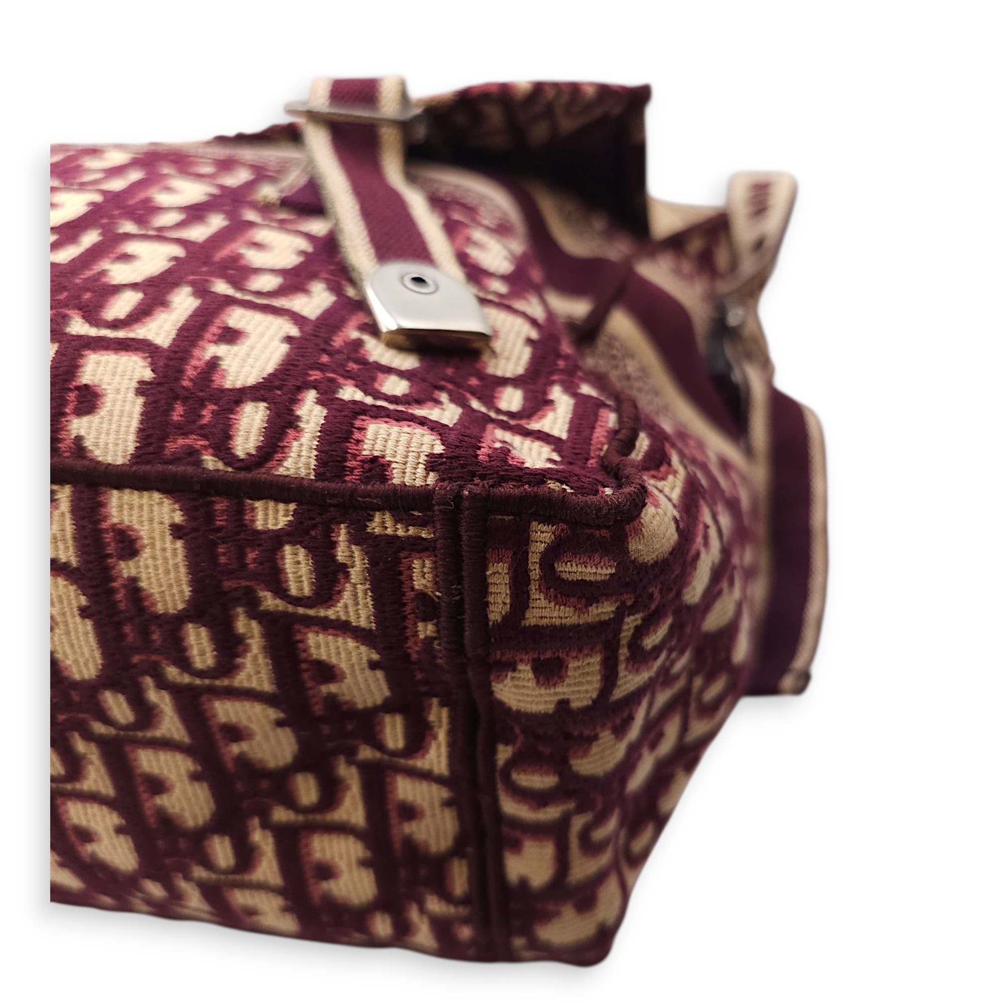 Messenger Red Oblique Crossbody Bag in Canvas, Silver hardware