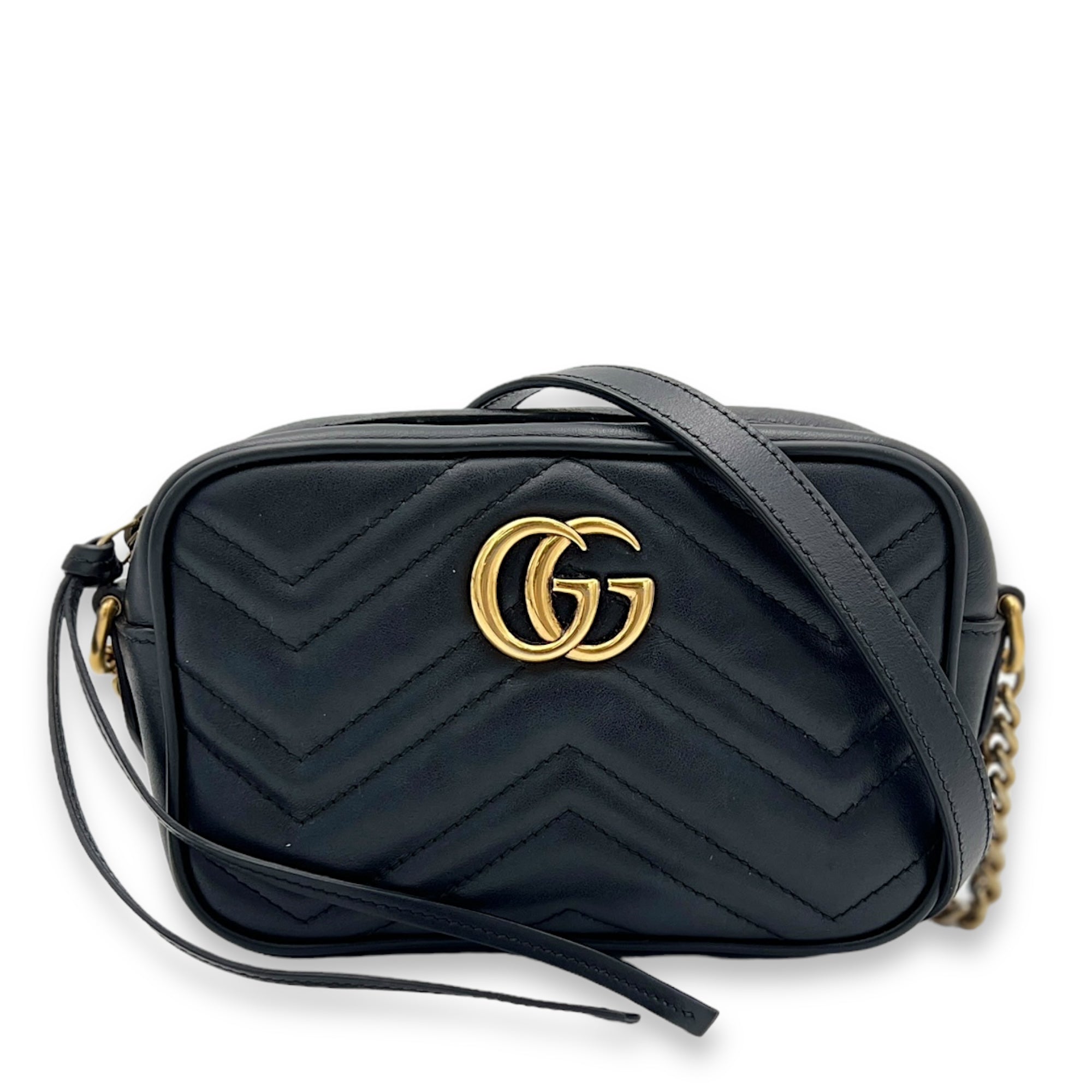 GG Marmont Mini Black Crossbody Bag in Calfskin, Gold hardware