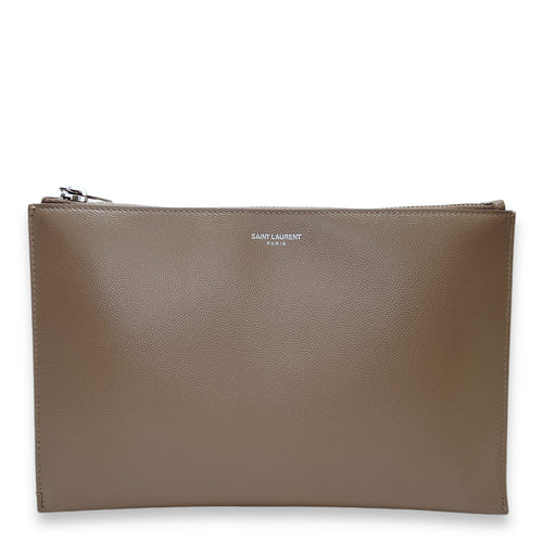 Paris Zipped Beige Pouch in Calfskin, Silver hardware