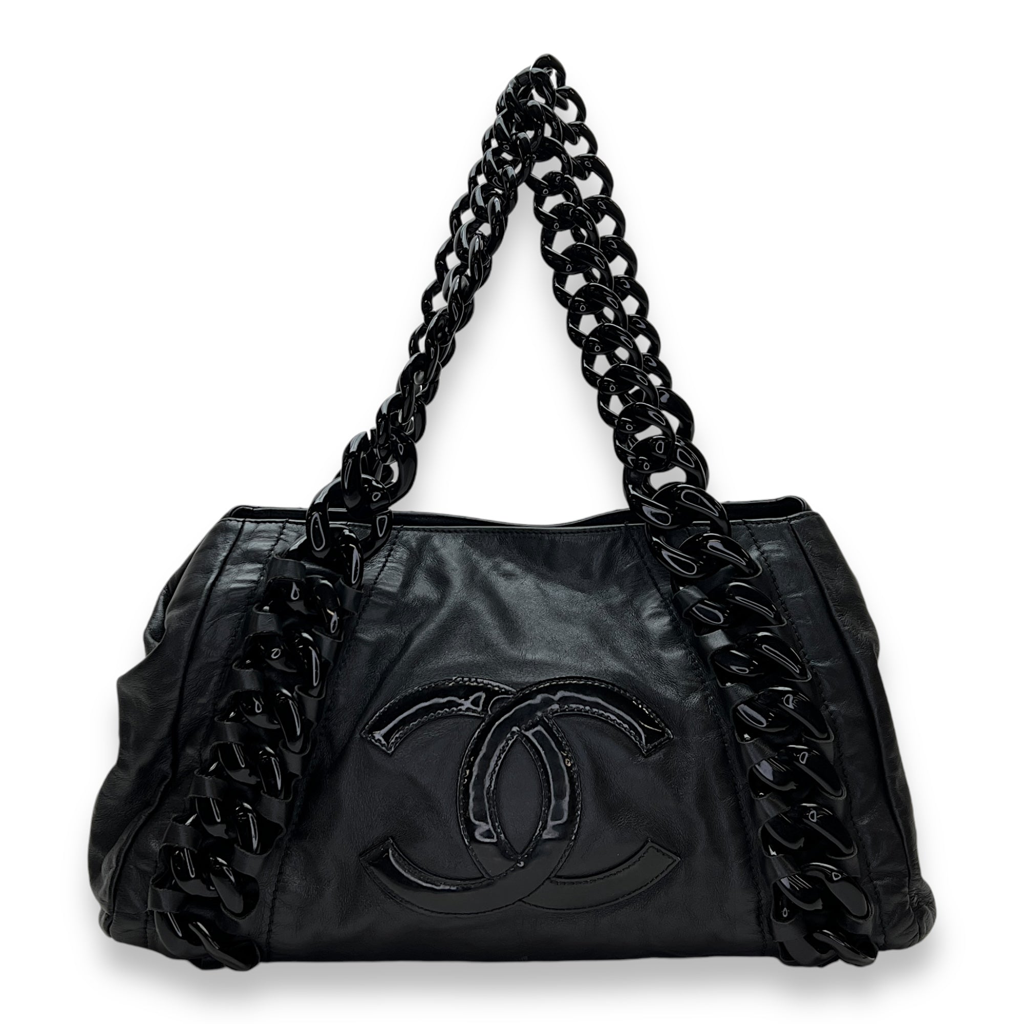 Modern Chain Rhodoid East West Black Shoulder Bag in Calfskin, Lacquered Metal hardware