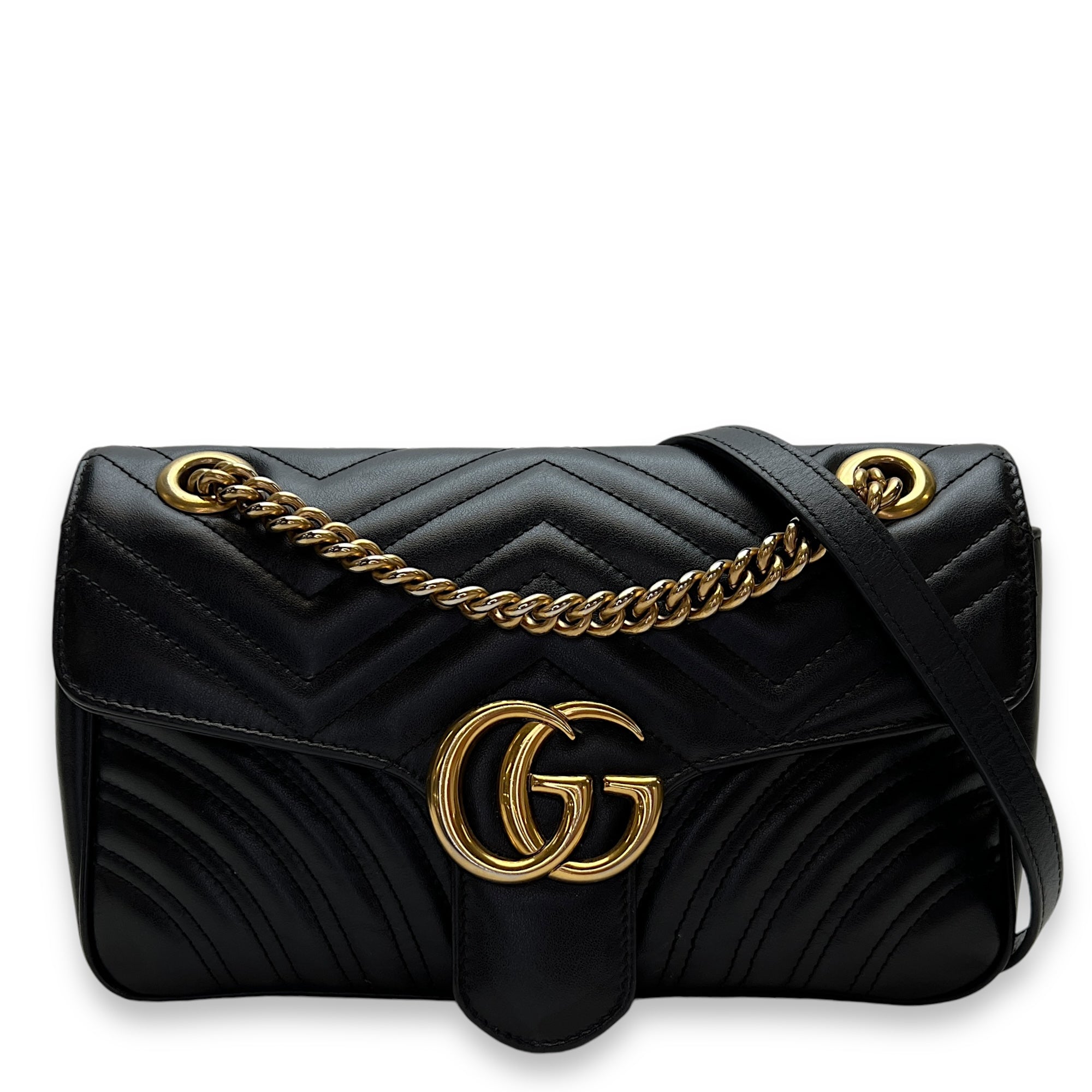 GG Marmont Shoulder Bag Small Black in Calfskin, Gold hardware