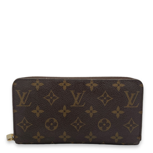 Zippy Wallet Brown in Monogram Coated Canvas, Gold hardware