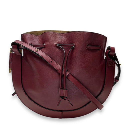 Horseshoe Crossbody Bag  Maroon in Calfskin , Gold Hardware