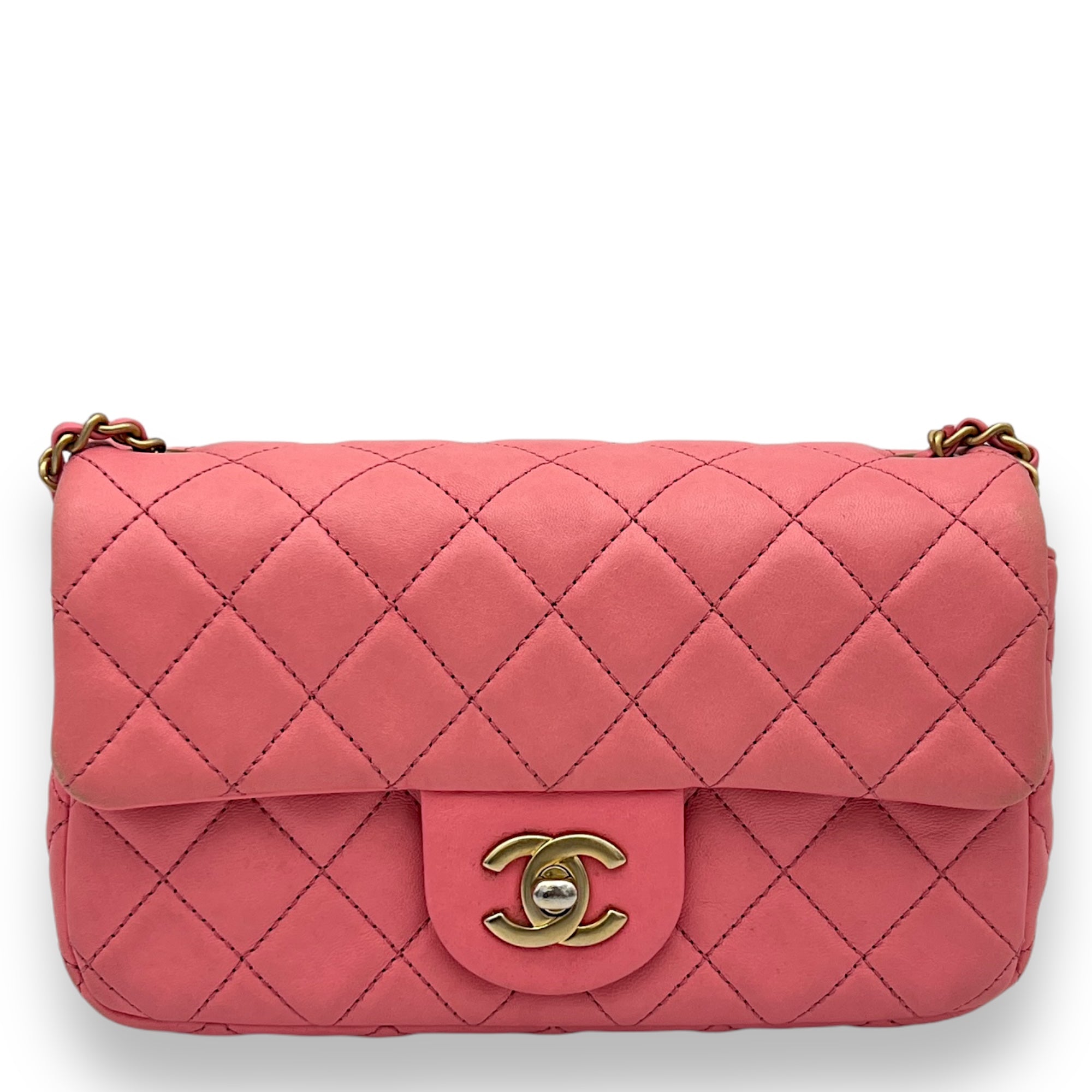 Chanel Quilted Pearl Crush Shoulder Bag Pink in Calfskin