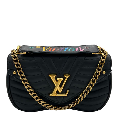 New Wave Shoulder Bag Black in Calfskin, Gold hardware