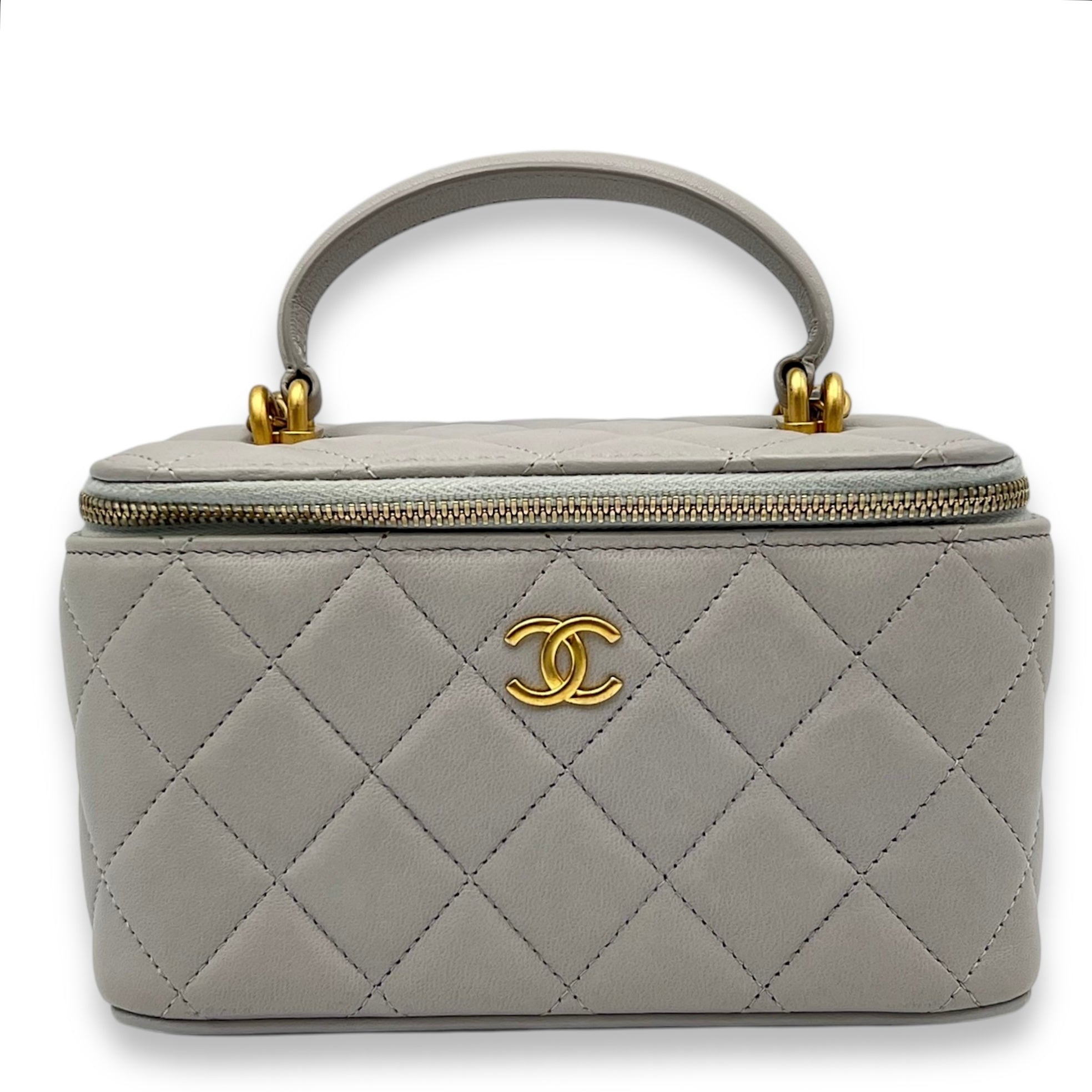 Chanel CC Vanity Bag Grey in Lambskin, Gold hardware_1