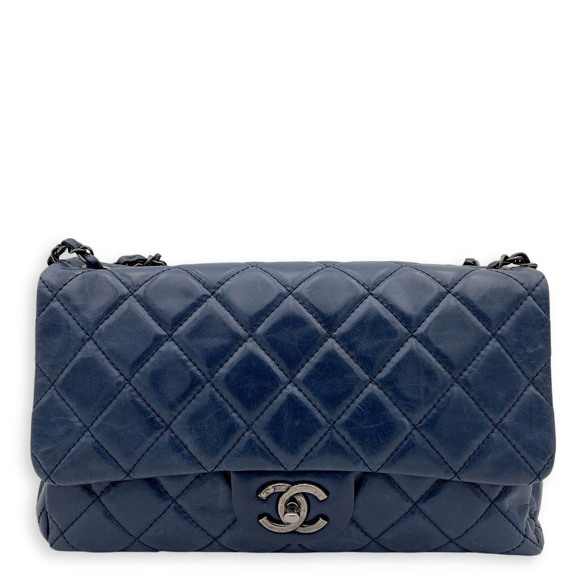 Chanel Flap Blue Shoulder Bag in Calfskin, Ruthenium hardware_1