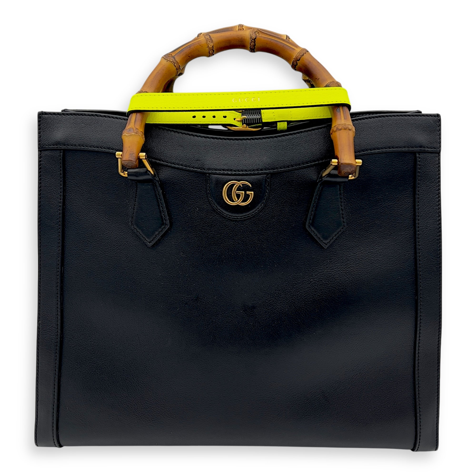 Gucci Diana Top Handle Bag Black in Calfskin, Gold hardware_1