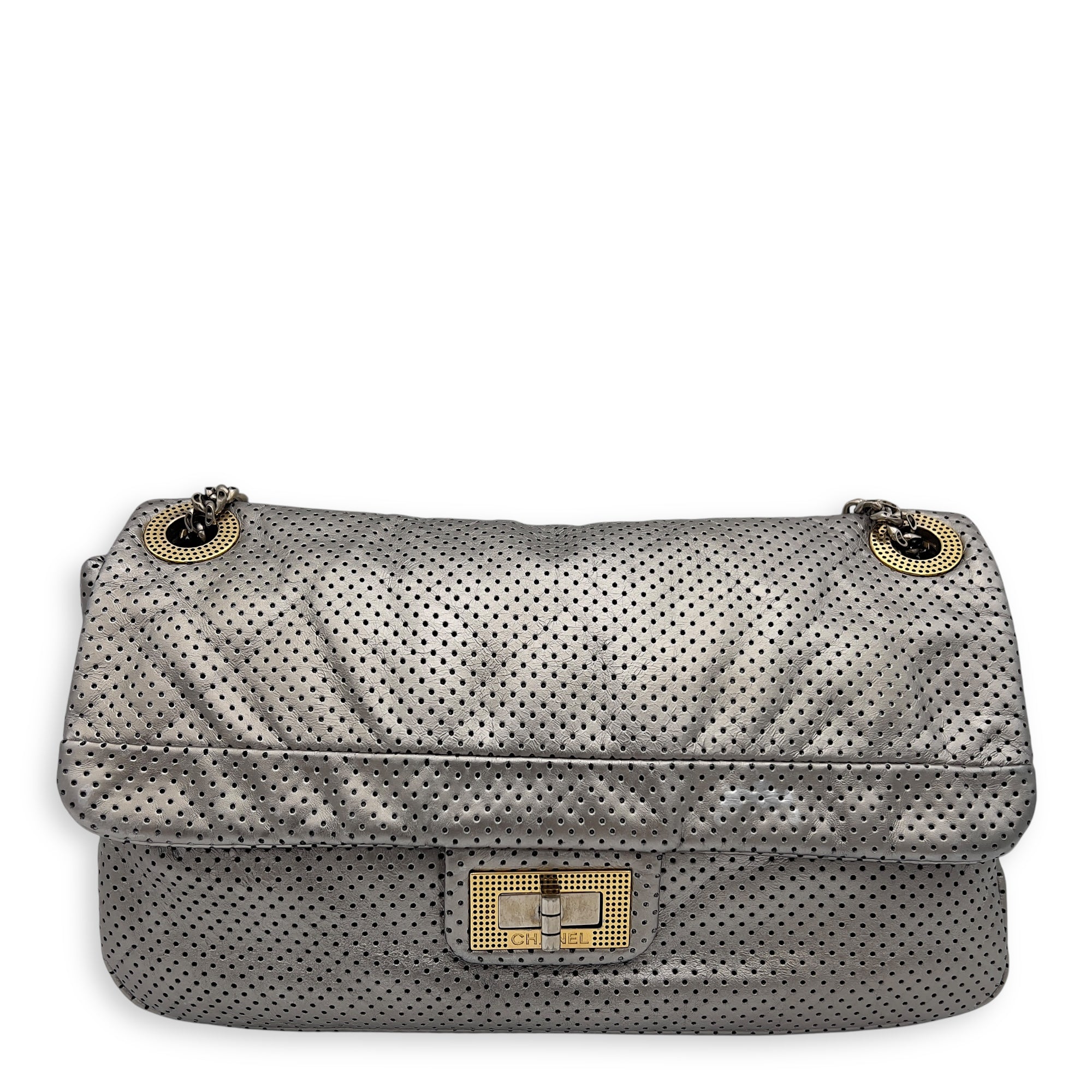 Chanel 2.55 Silver Shoulder Bag in Perforated Calfskin, Mixed hardware_1